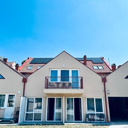 Rezidex Apartmanhaz Szeged Buitenkant foto