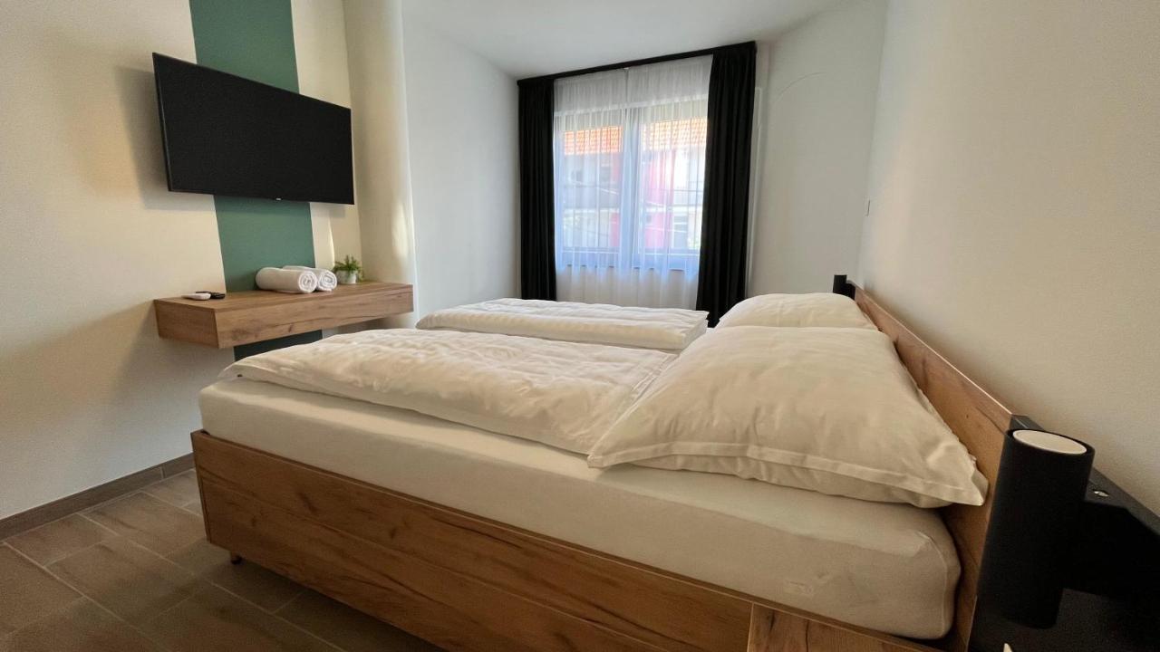 Rezidex Apartmanhaz Szeged Buitenkant foto